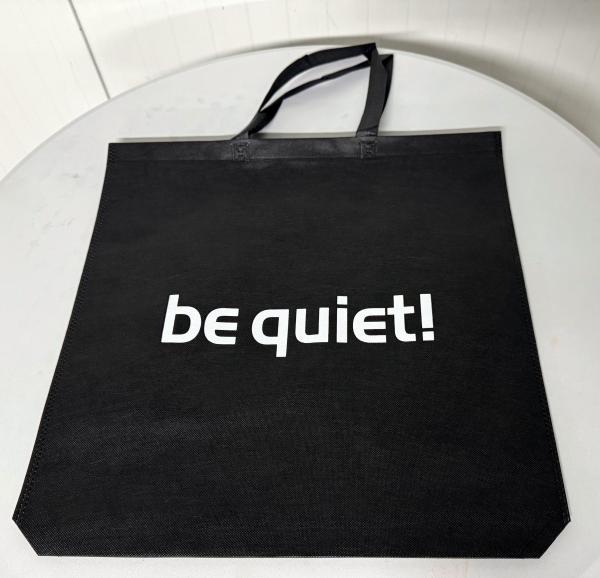 be quiet! Totebag Tas (Groot)